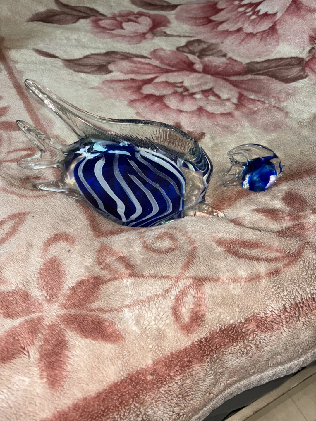 Glass Fish Figurines - Set of 2 - photo 5
