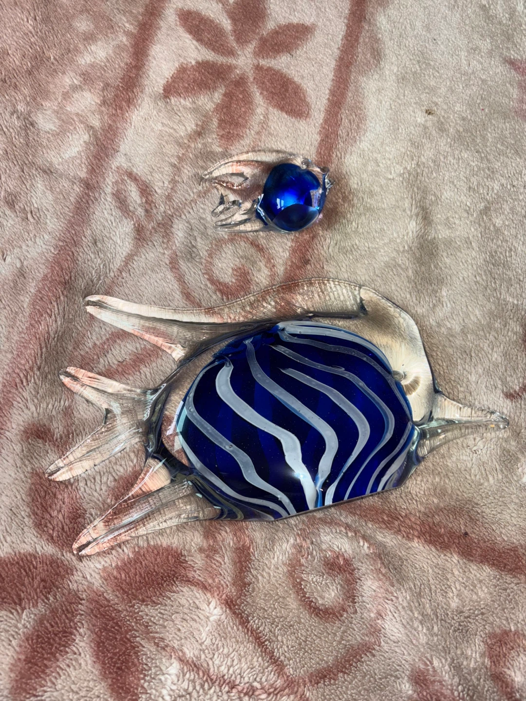 Glass Fish Figurines - Set of 2 - photo 2