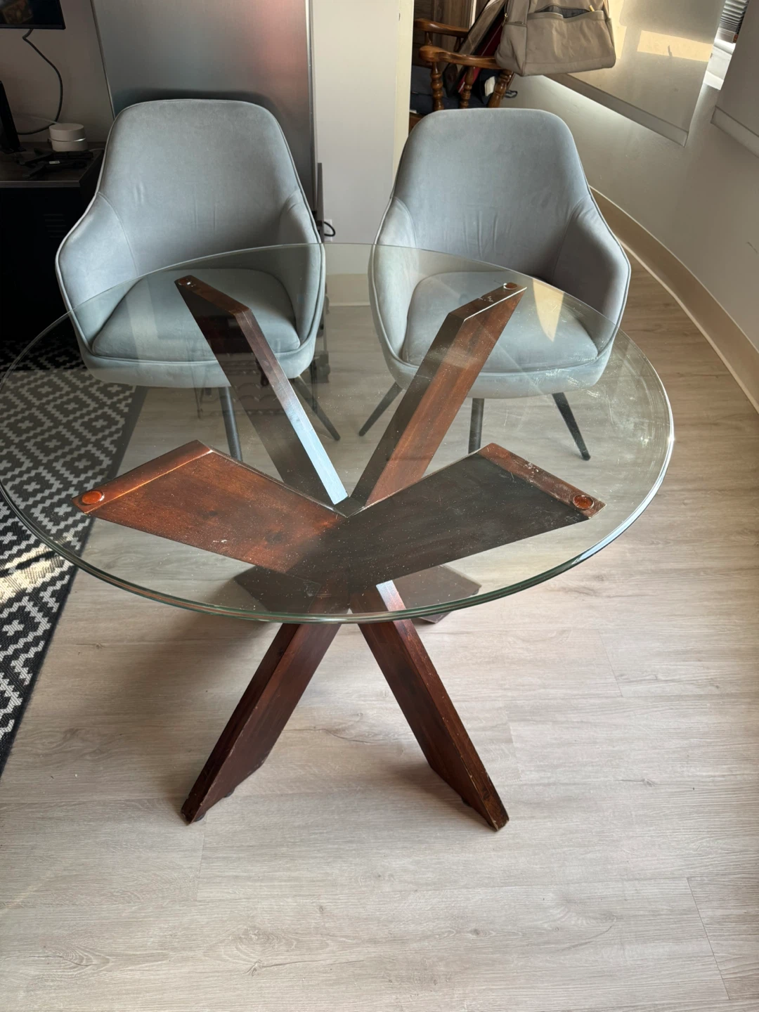 Round Glass Top Dining Table with Wooden Base