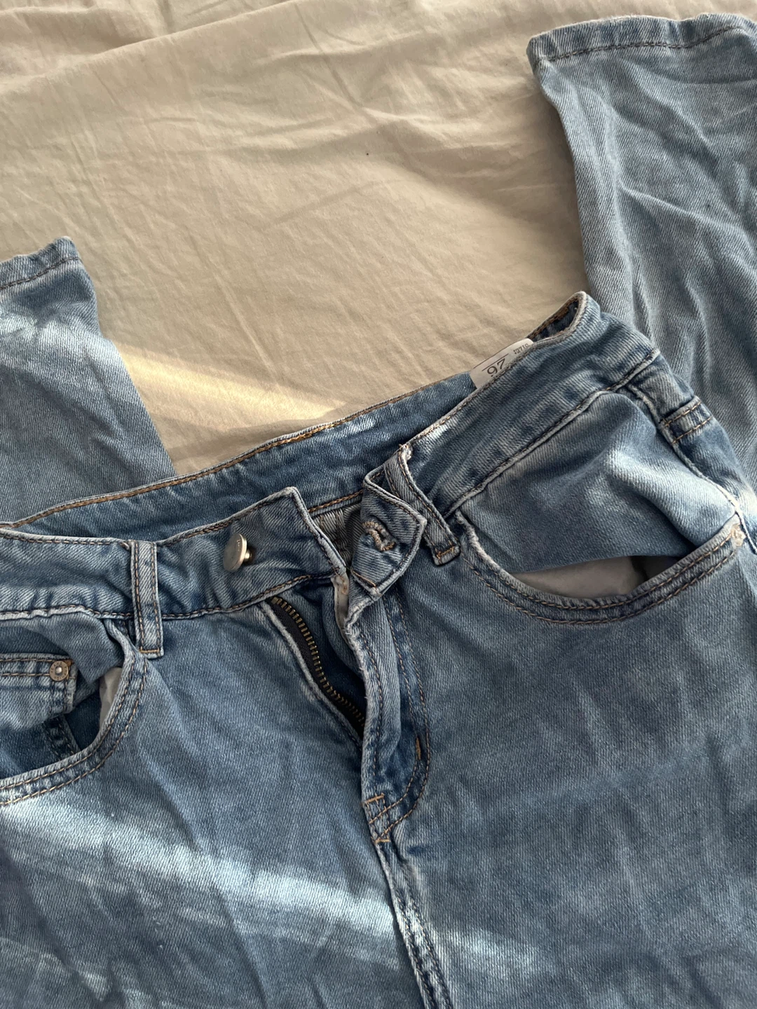 Light Wash Denim Jeans with Musical Notes - photo 2