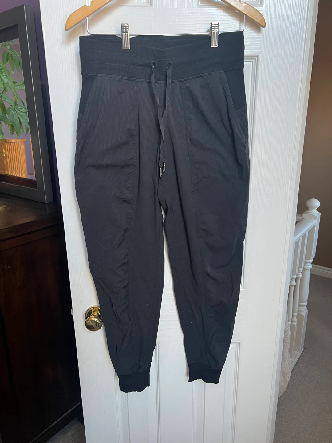 Lululemon Black dance studio Pants size 6