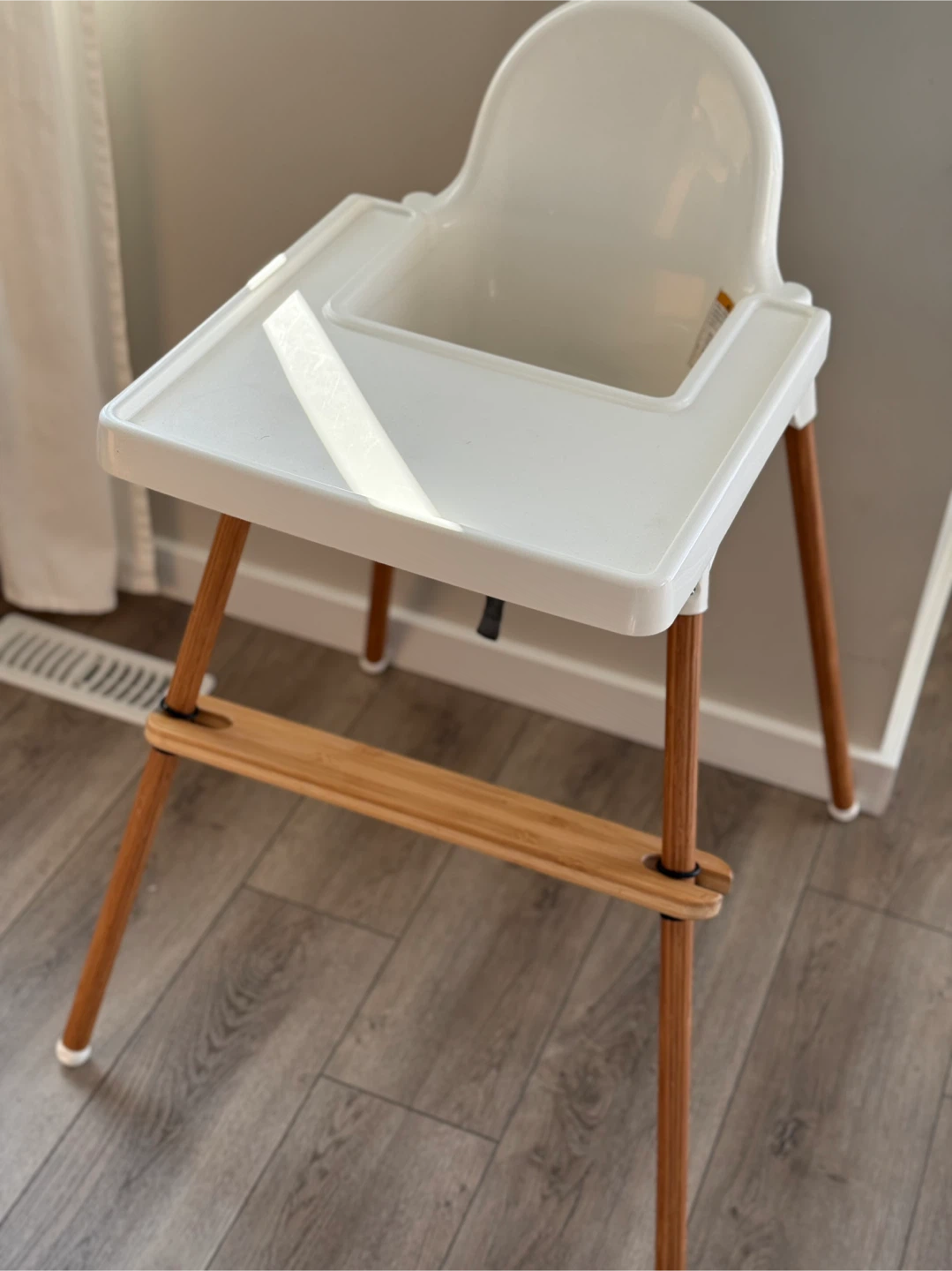 High Chair - photo 2