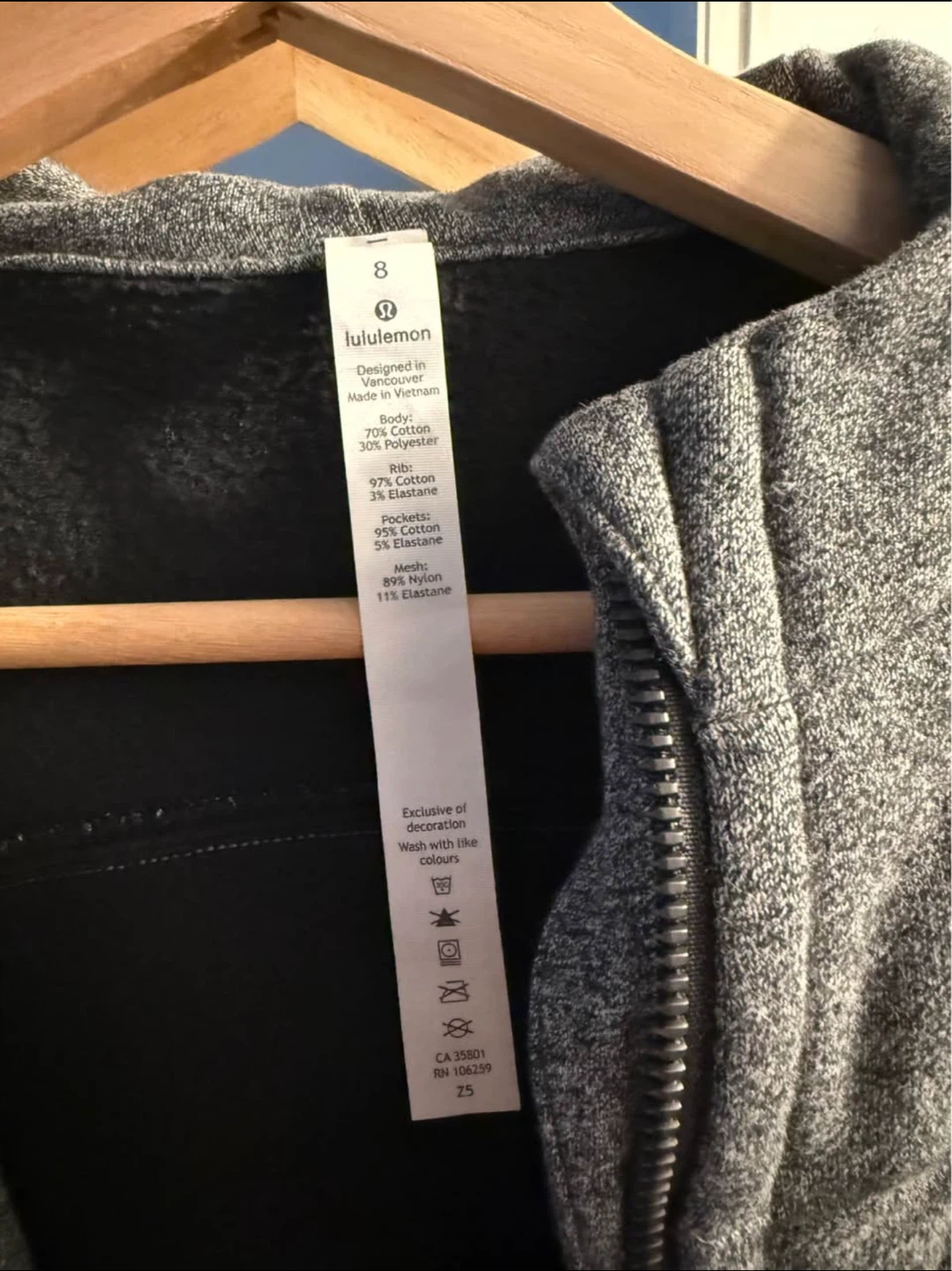 Lululemon Grey Full Zip Scuba Hoodie Jacket Size 8 - photo 2