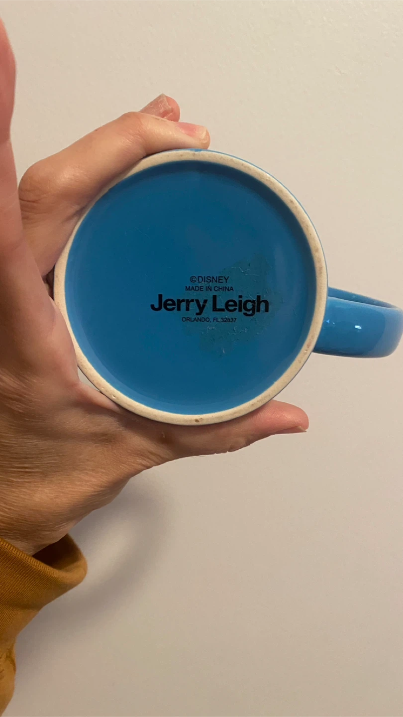 2017 Walt Disney mug - photo 5