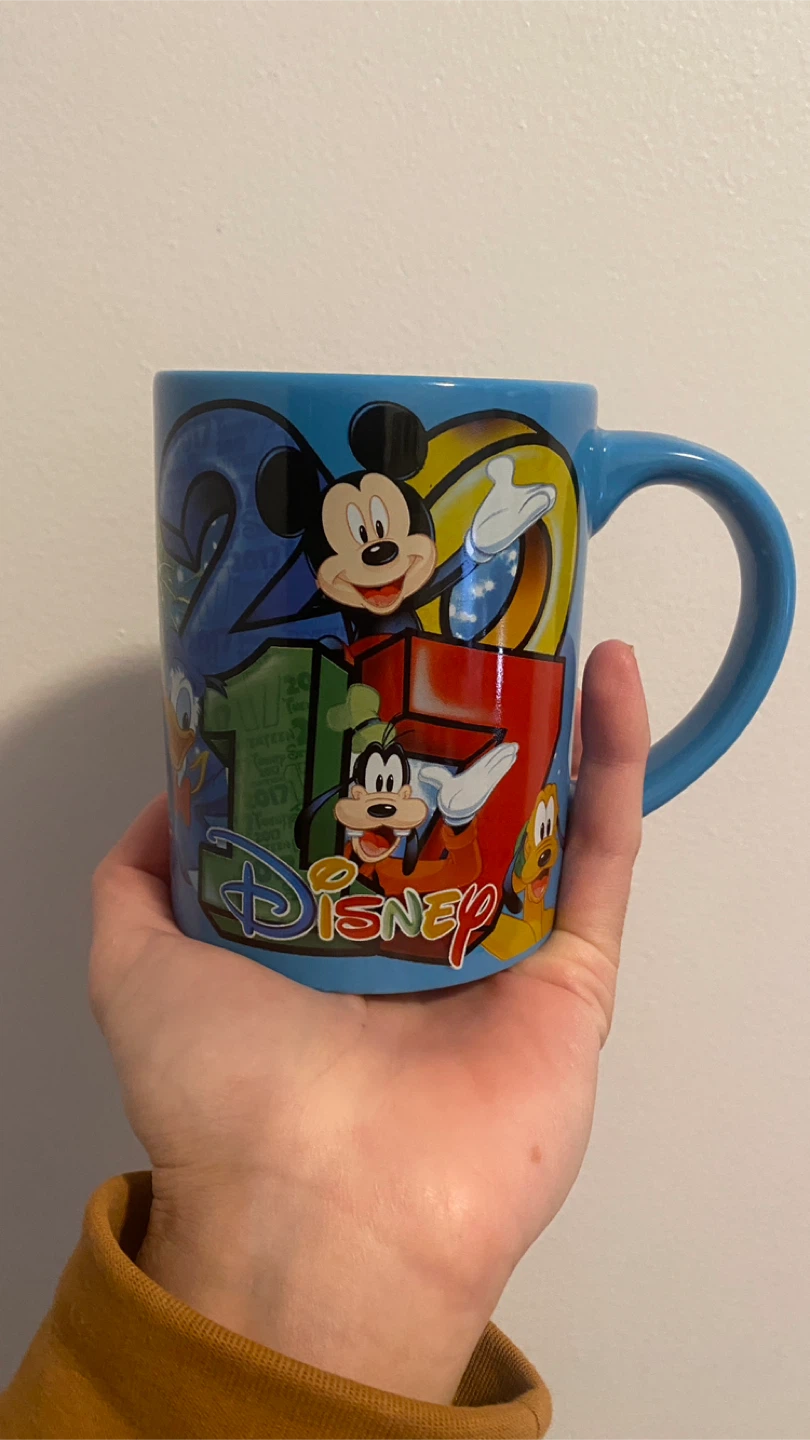 2017 Walt Disney mug - photo 4