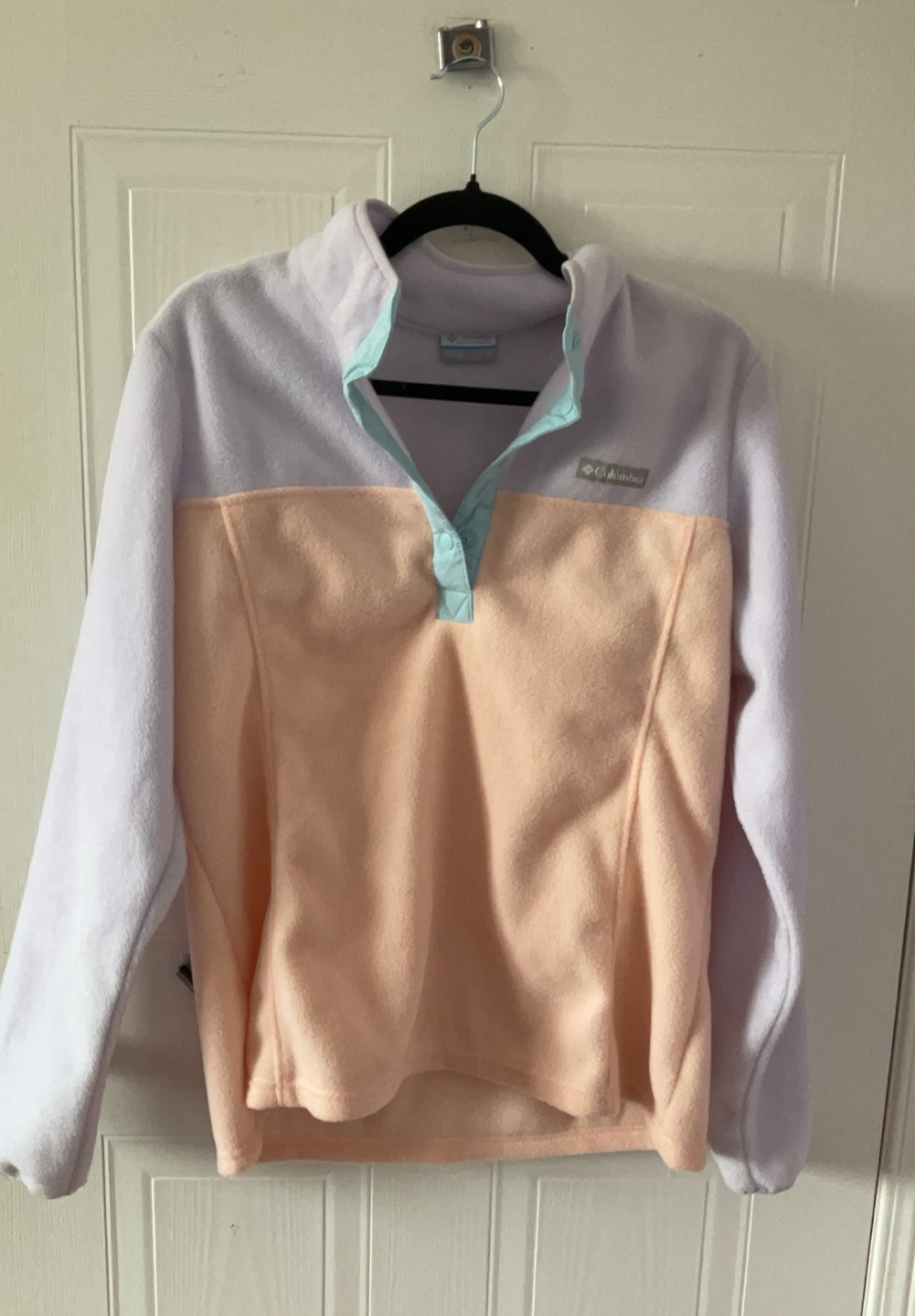Columbia sweater
