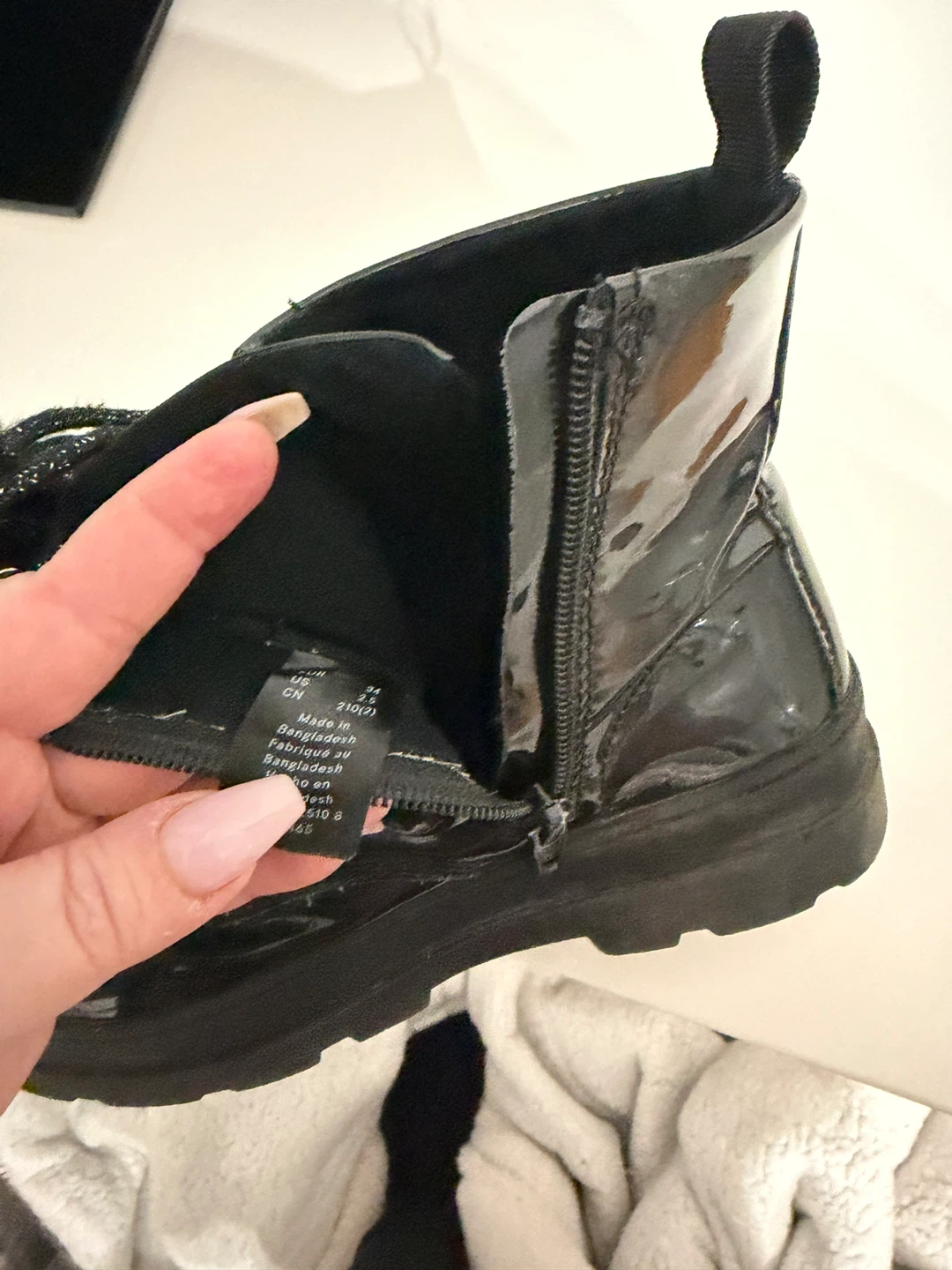 H&M combat boots size 2.5 girls - photo 5