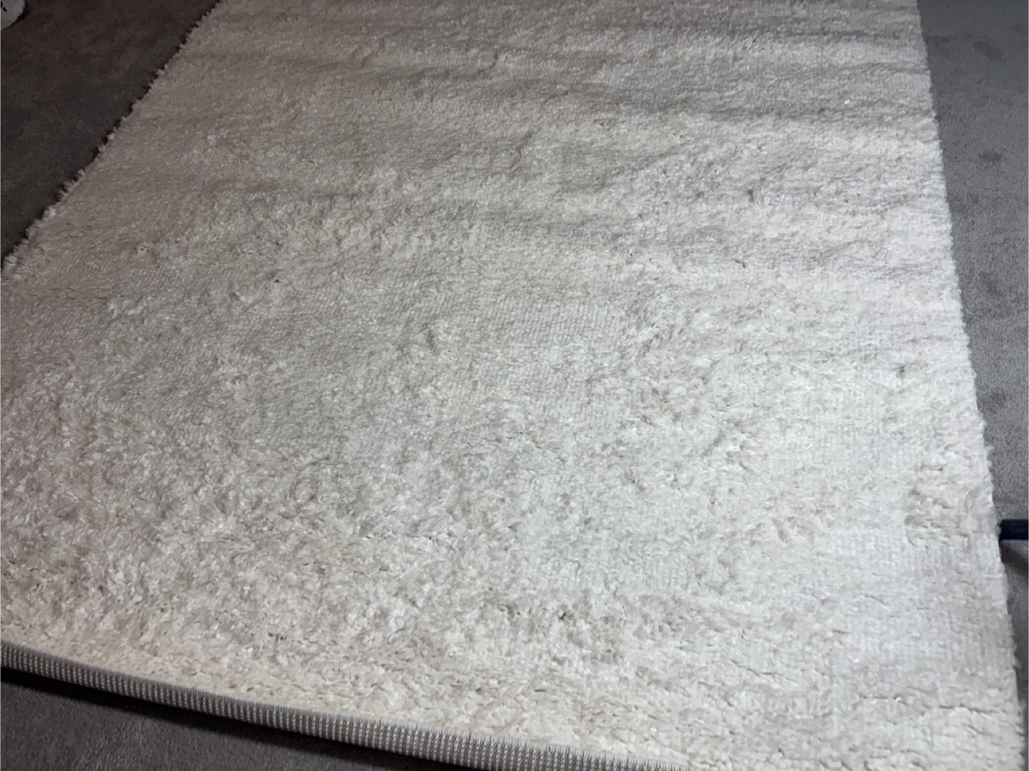 White Kelly Clarkson Home Esmee Indoor Rug 5by7Ft - photo 5