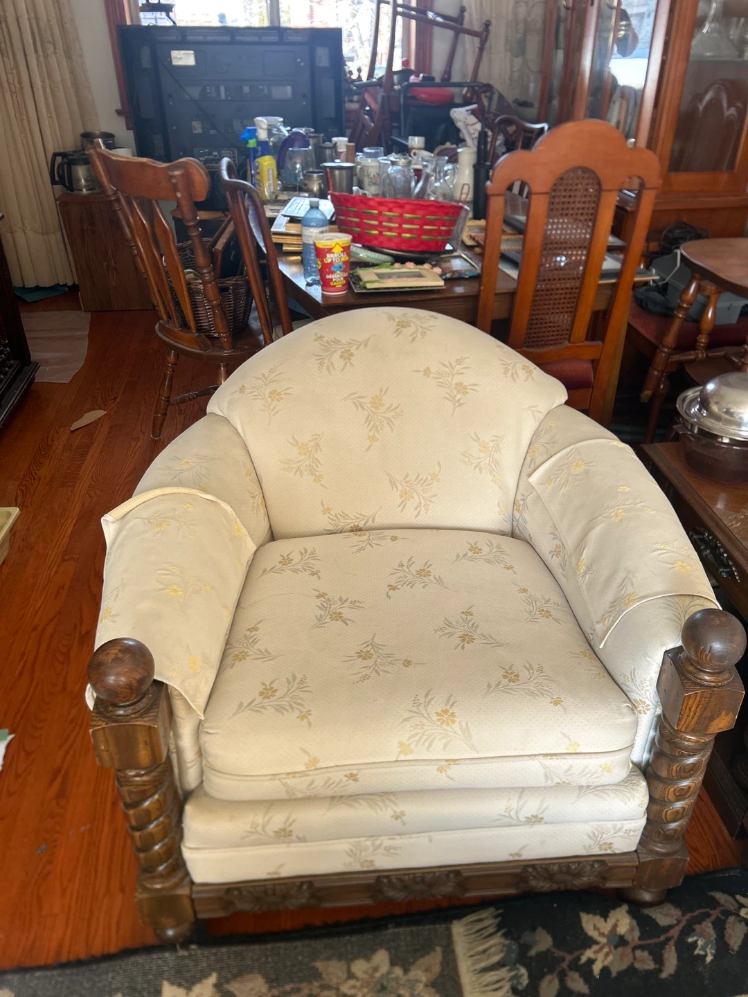 Vintage Floral Upholstered Accent Chair - photo 3