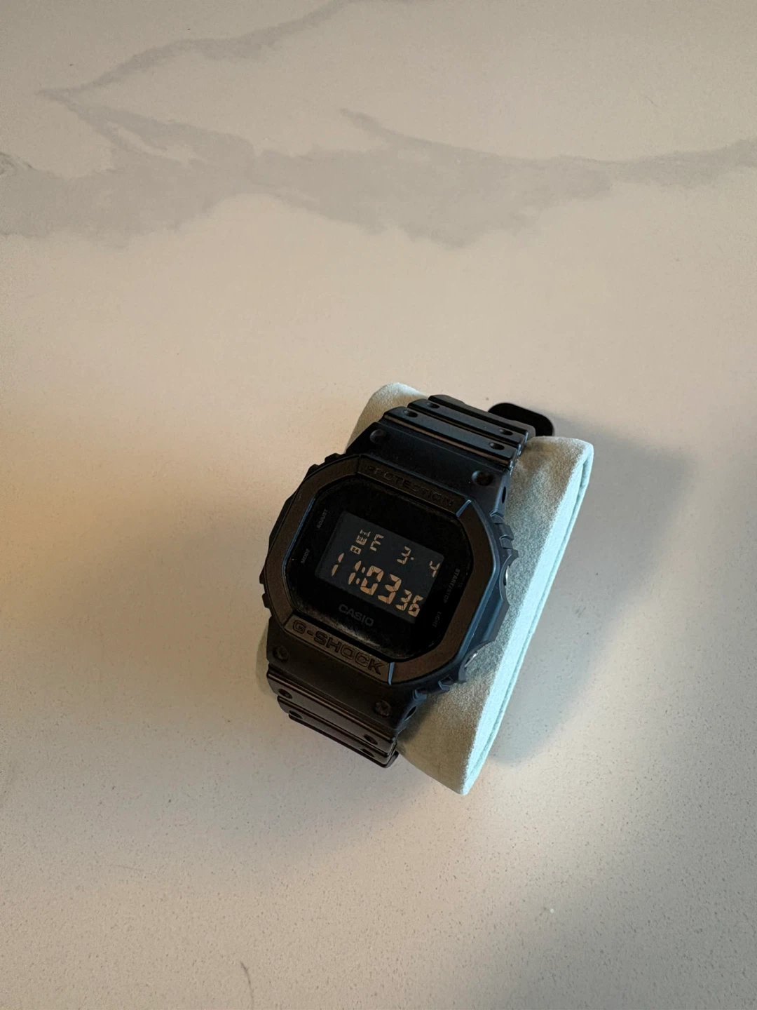 Casio G-Shock DW-5600BB-1