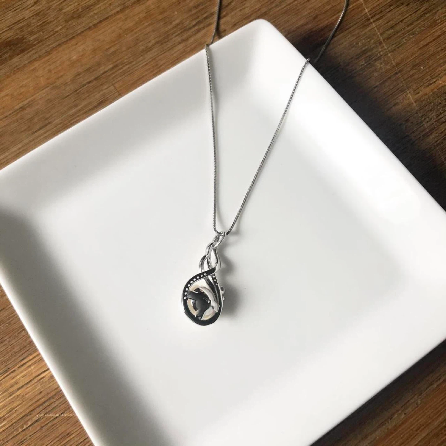 S925 Sterling Silver Freshwater Pearl Bow Knot Pendant Necklace - photo 2