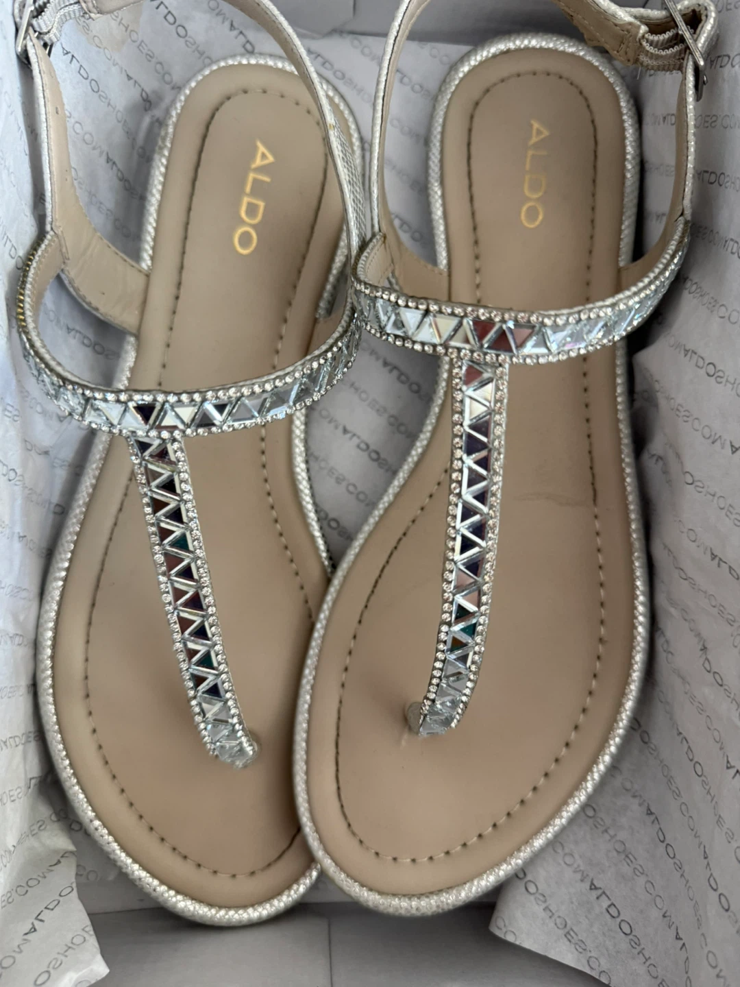 🧡 ALDO Silver Embellished Flat Sandals - Size 8