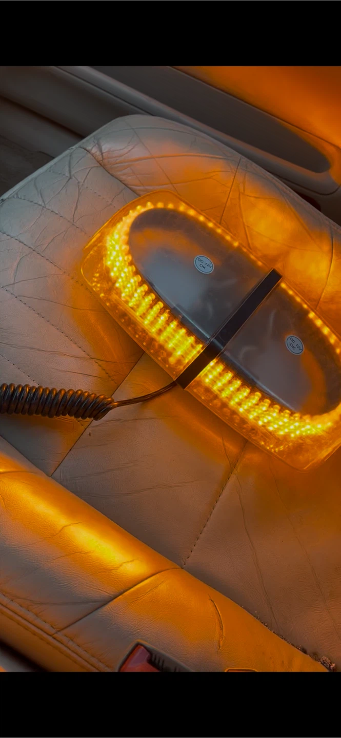 Construction strobe lights.