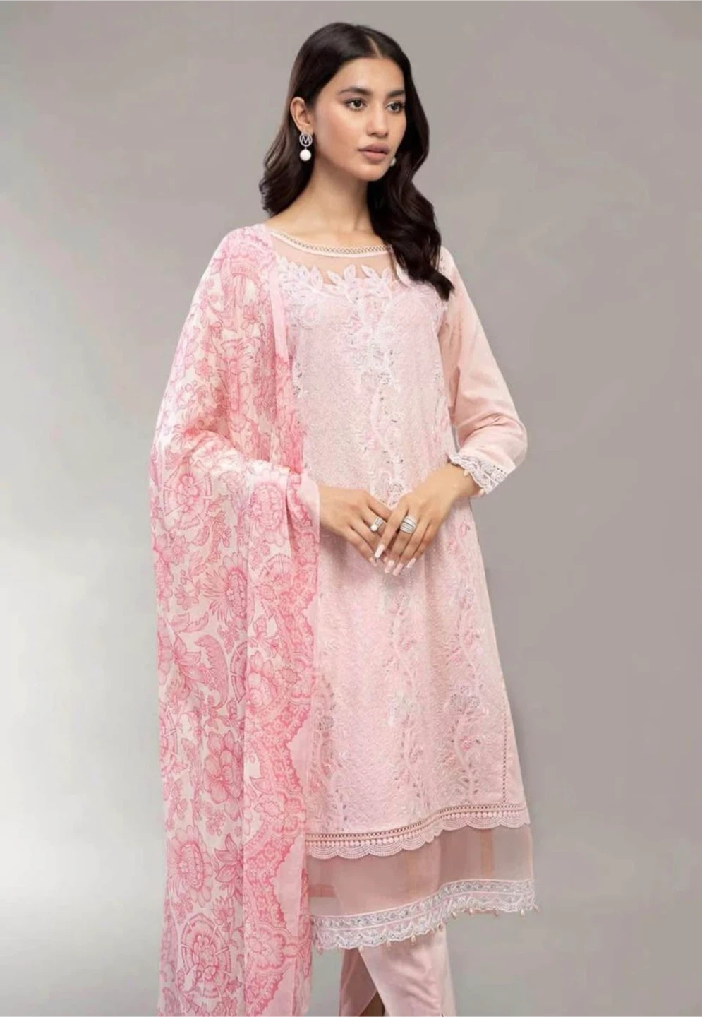 Maria B. Embroidered Pink 3-Piece Suit 🧡