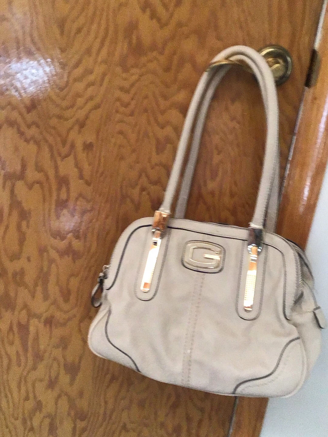 Guess Shoulder Bag - photo 3