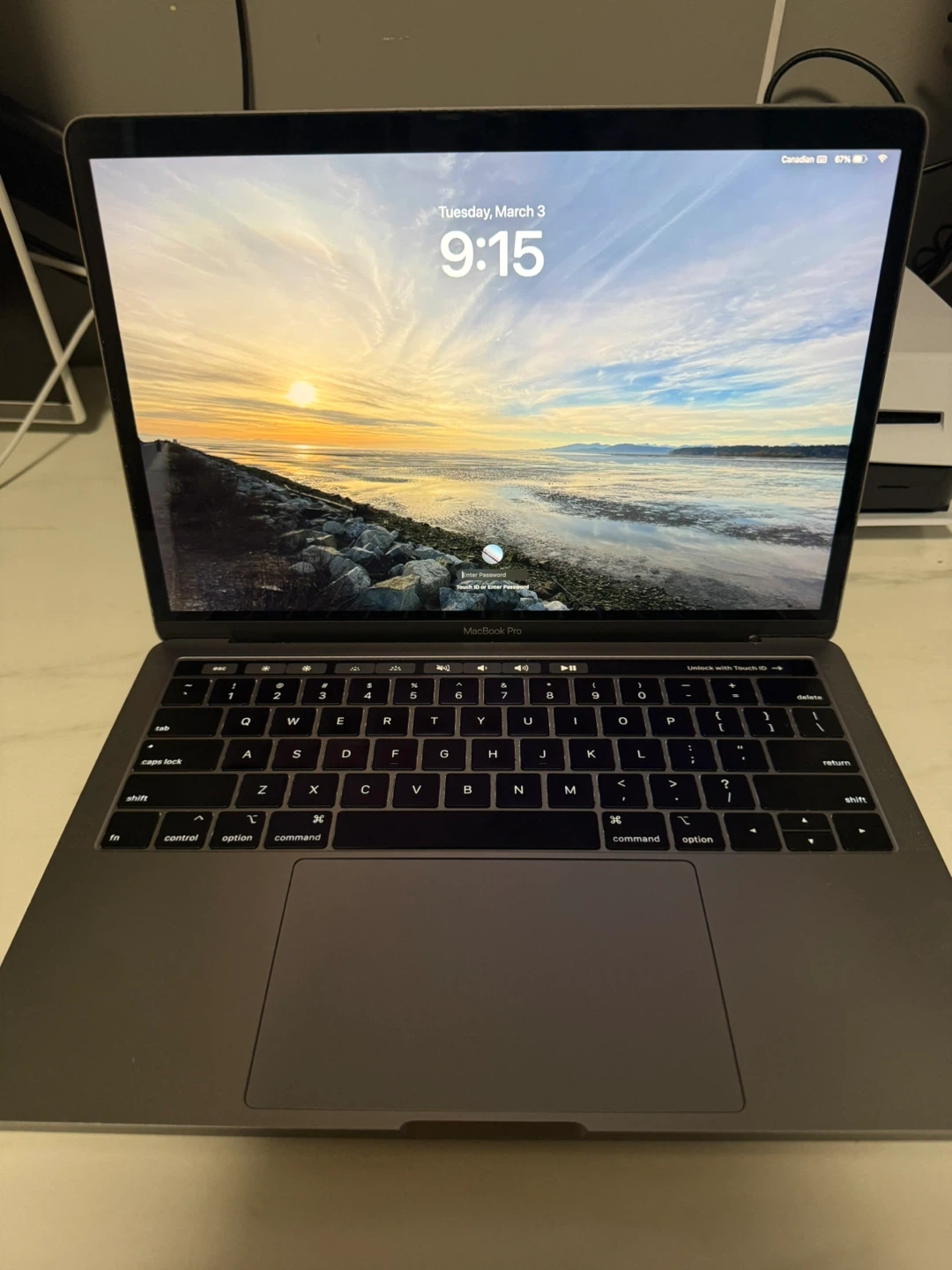 2019 Macbook Pro 13” Space Grey - photo 2