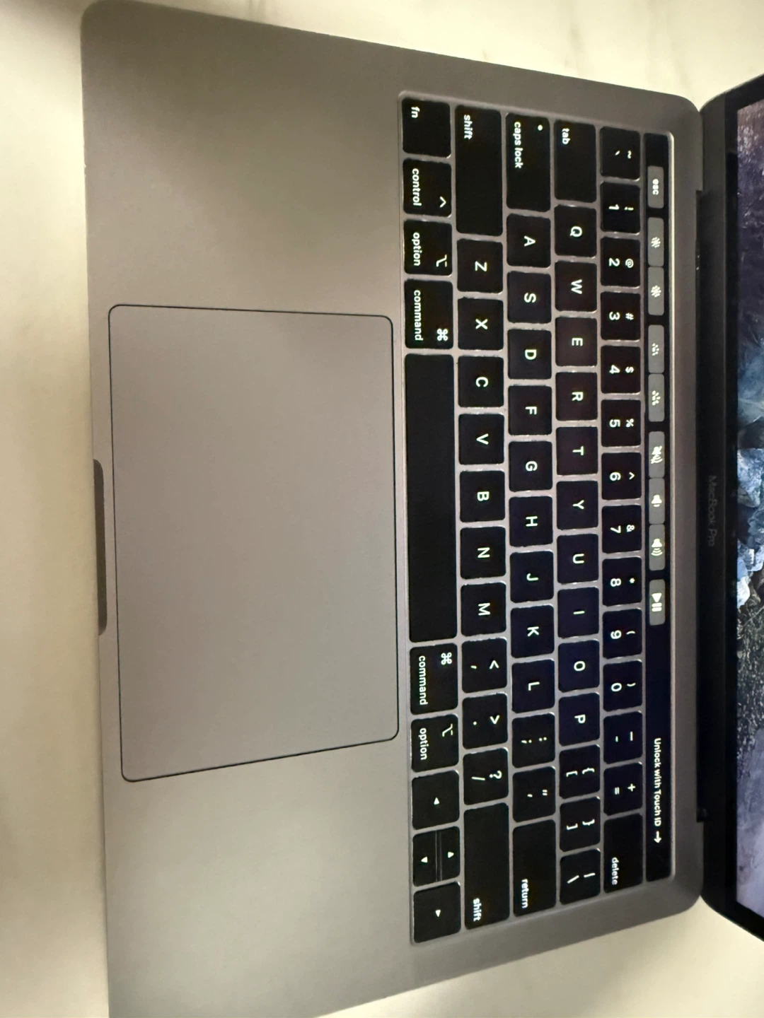 2019 Macbook Pro 13” Space Grey - photo 3