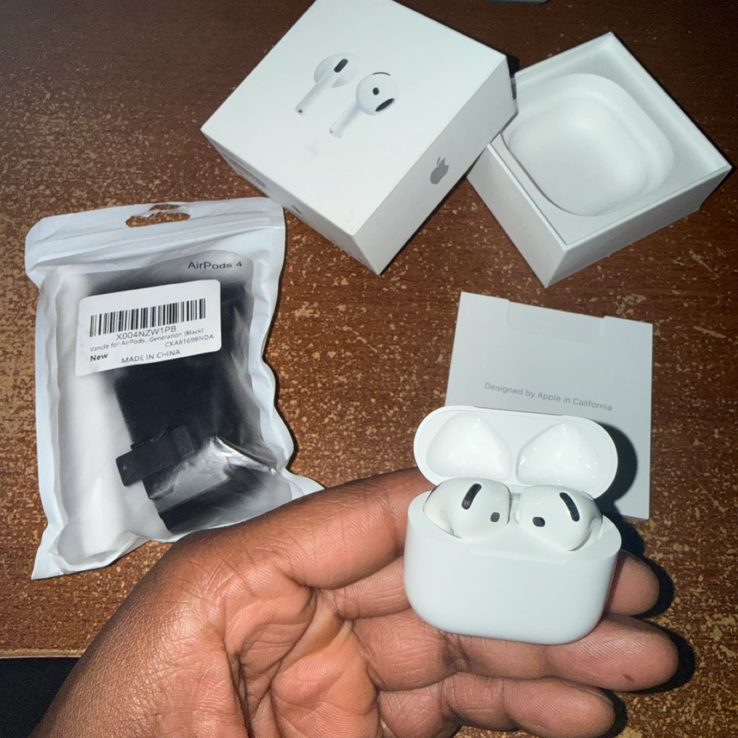 AirPods 4 + Case cover with cleaning kit (Real one)