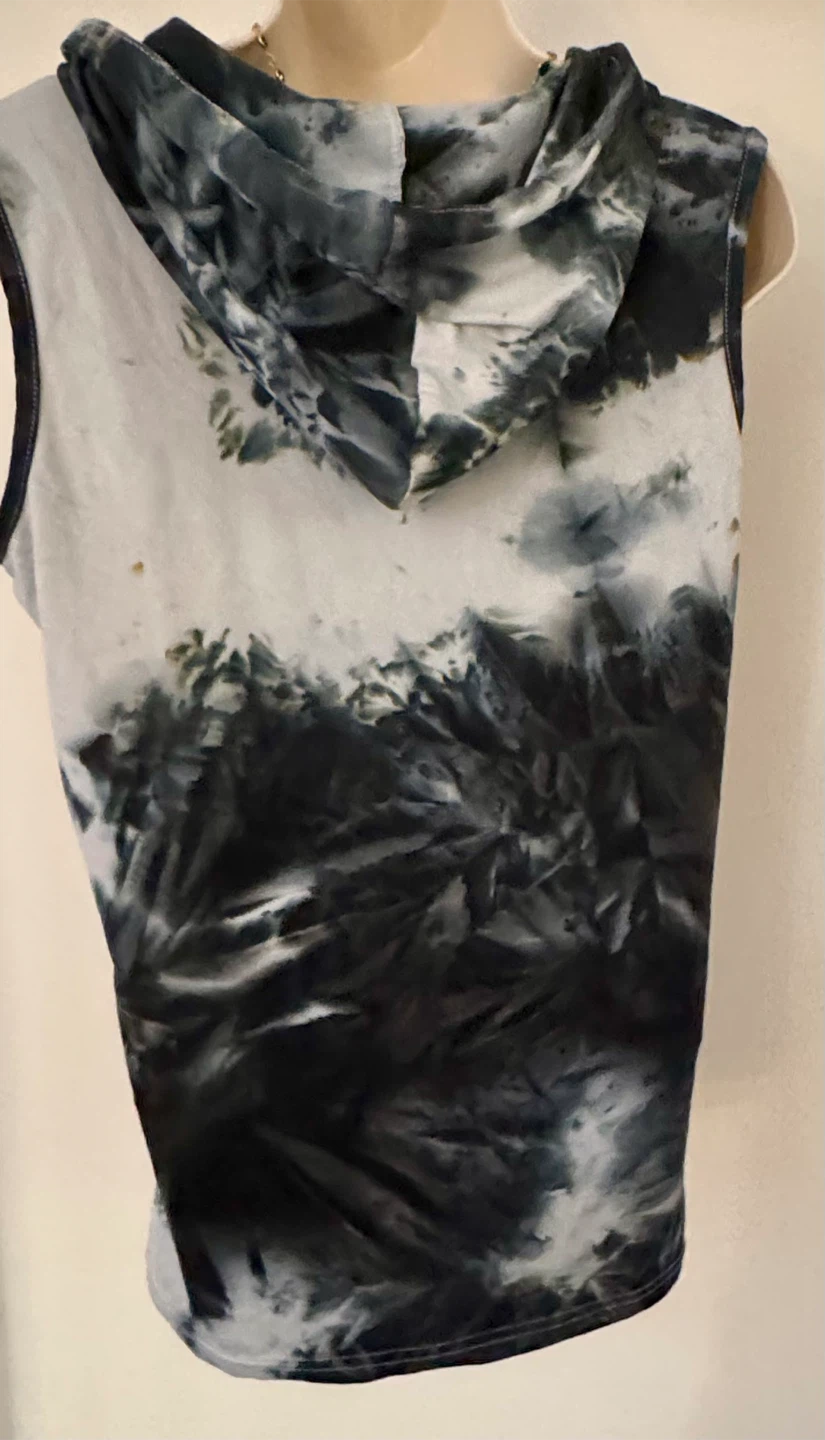 EMMEJORD Tie-Dye Sleeveless Hoodie - photo 2