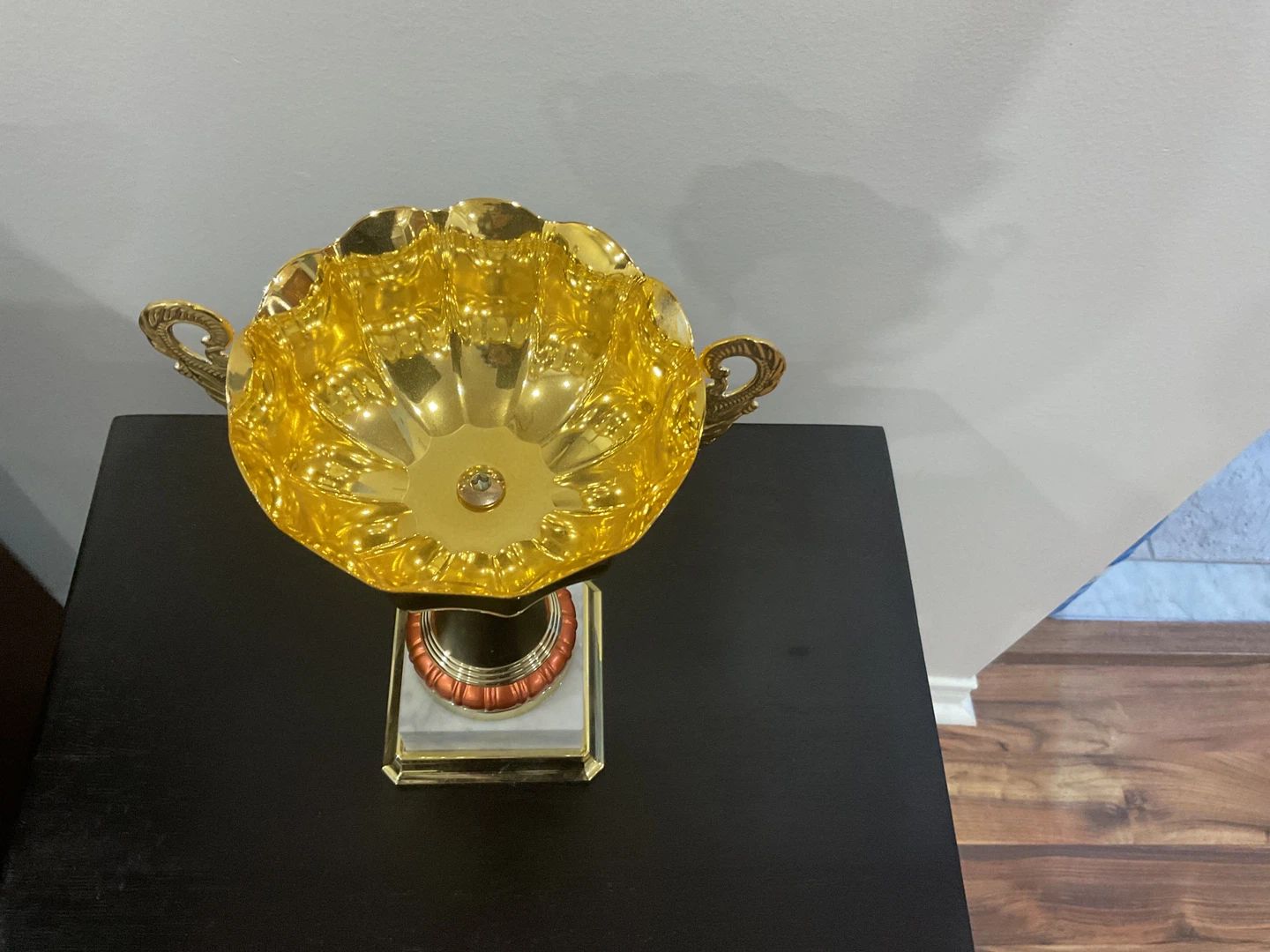 Trophy with Handles - photo 2