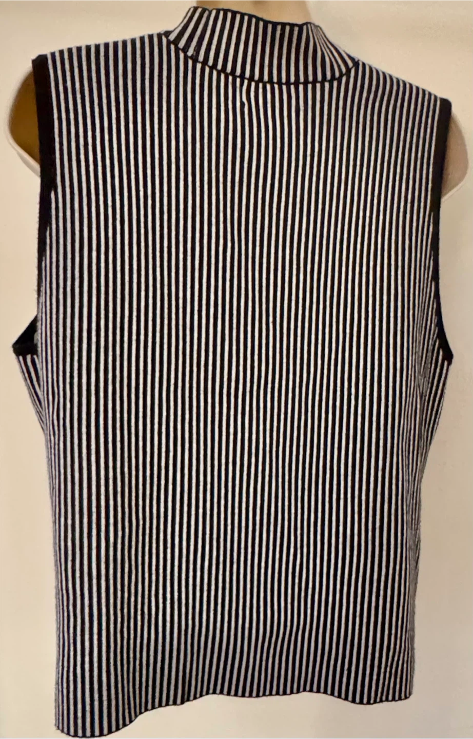Marled Black & White Striped Mock Neck Tank Top - XL - photo 3