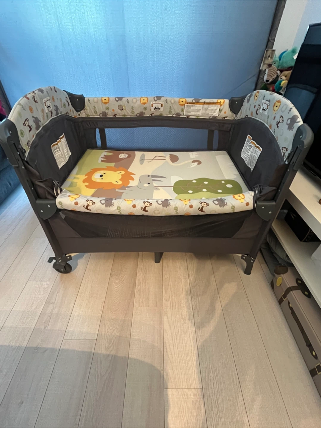 Baby Playard/Bassinet - photo 3