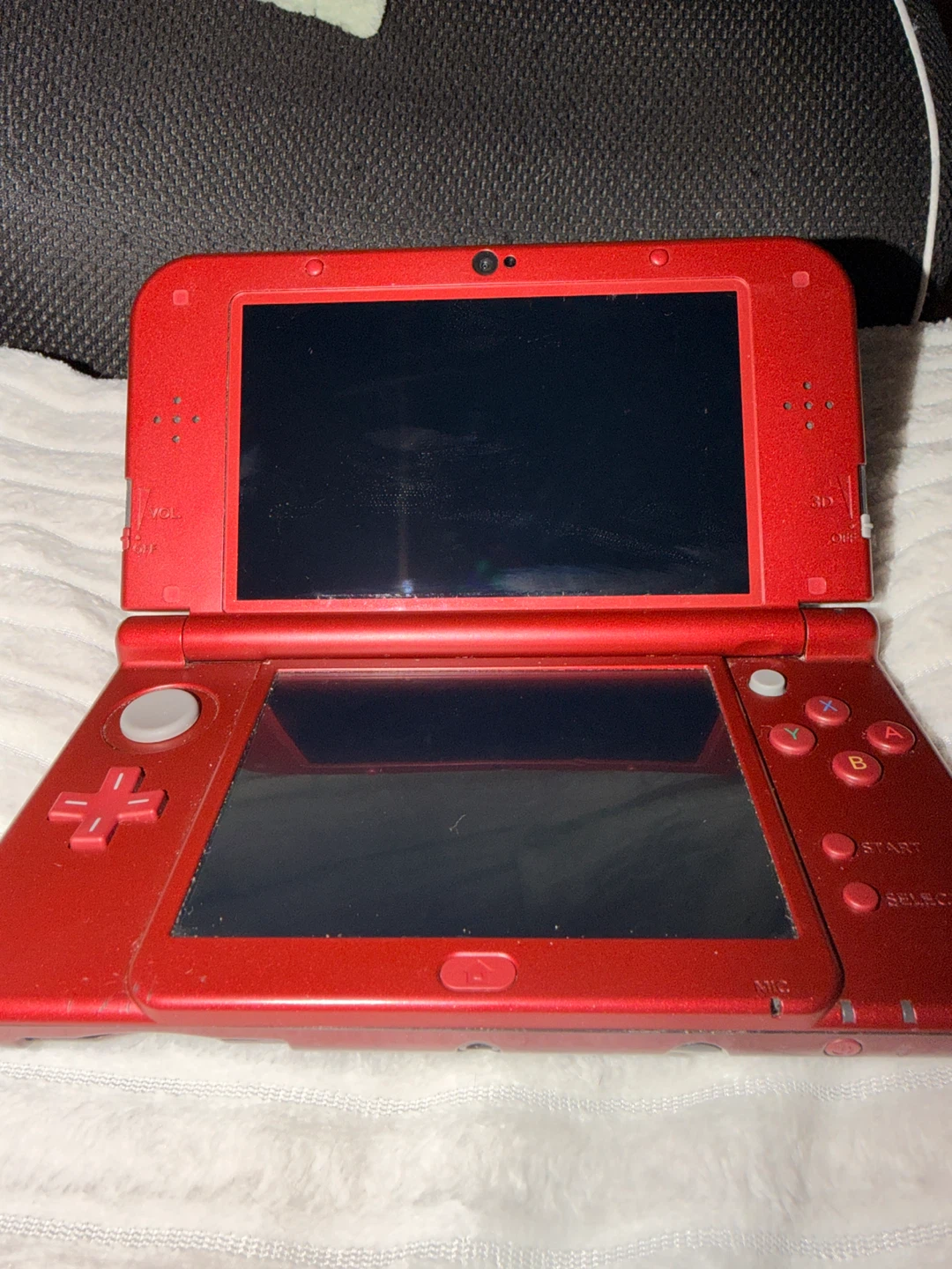 Nintendo New 3DS XL Red - photo 4