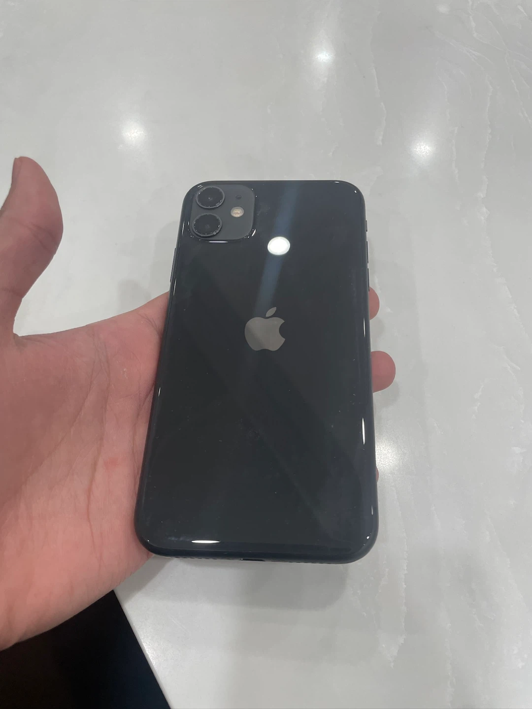 Apple iPhone 11 - photo 4