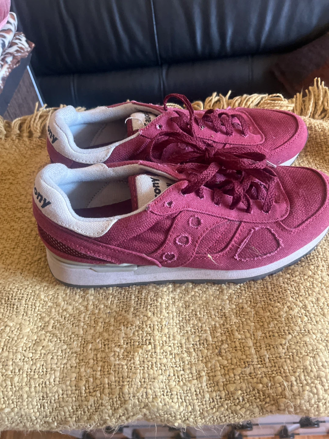 Saucony Running Shoes - Women's Size 8 - Burgundy - photo 2
