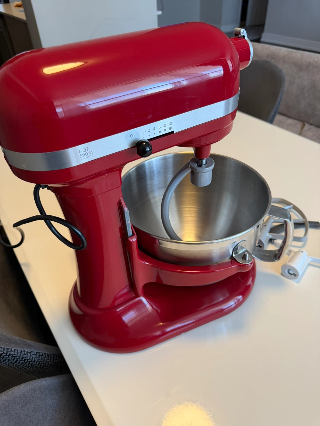 KitchenAid 6 Qt Stand Mixer - Red - photo 2