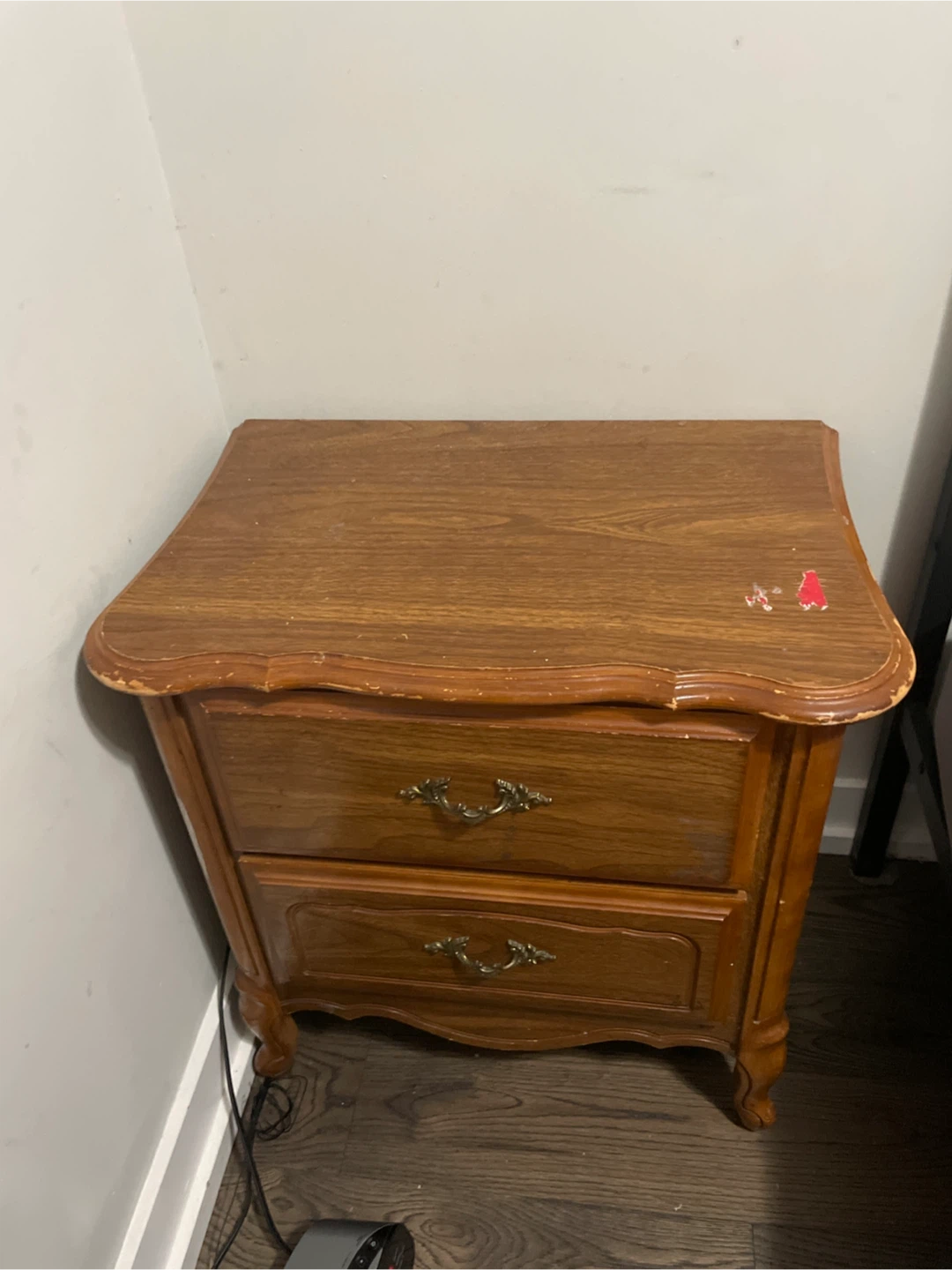 Vintage 2-Drawer Wooden Nightstand - photo 2