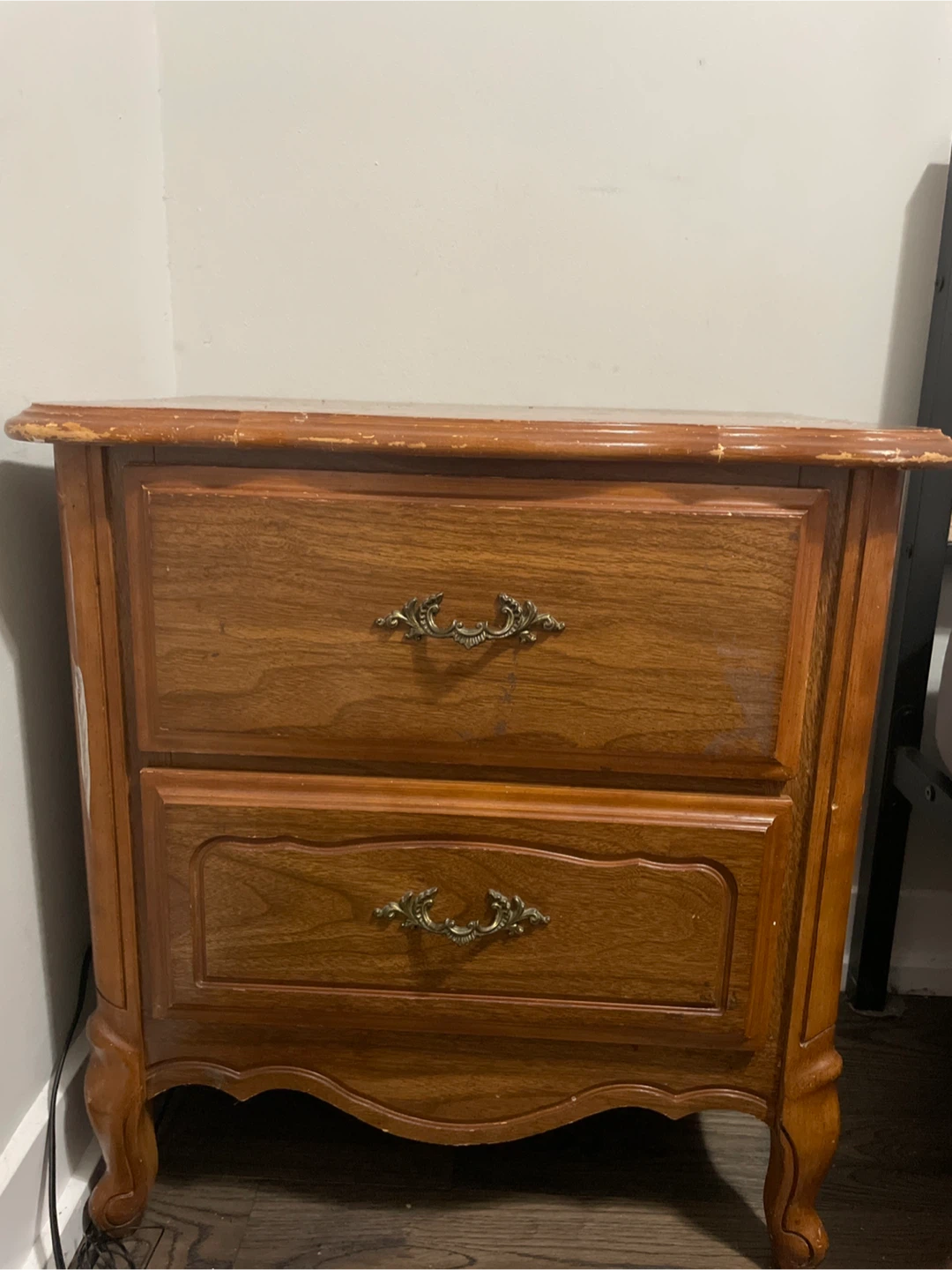 Vintage 2-Drawer Wooden Nightstand - photo 3