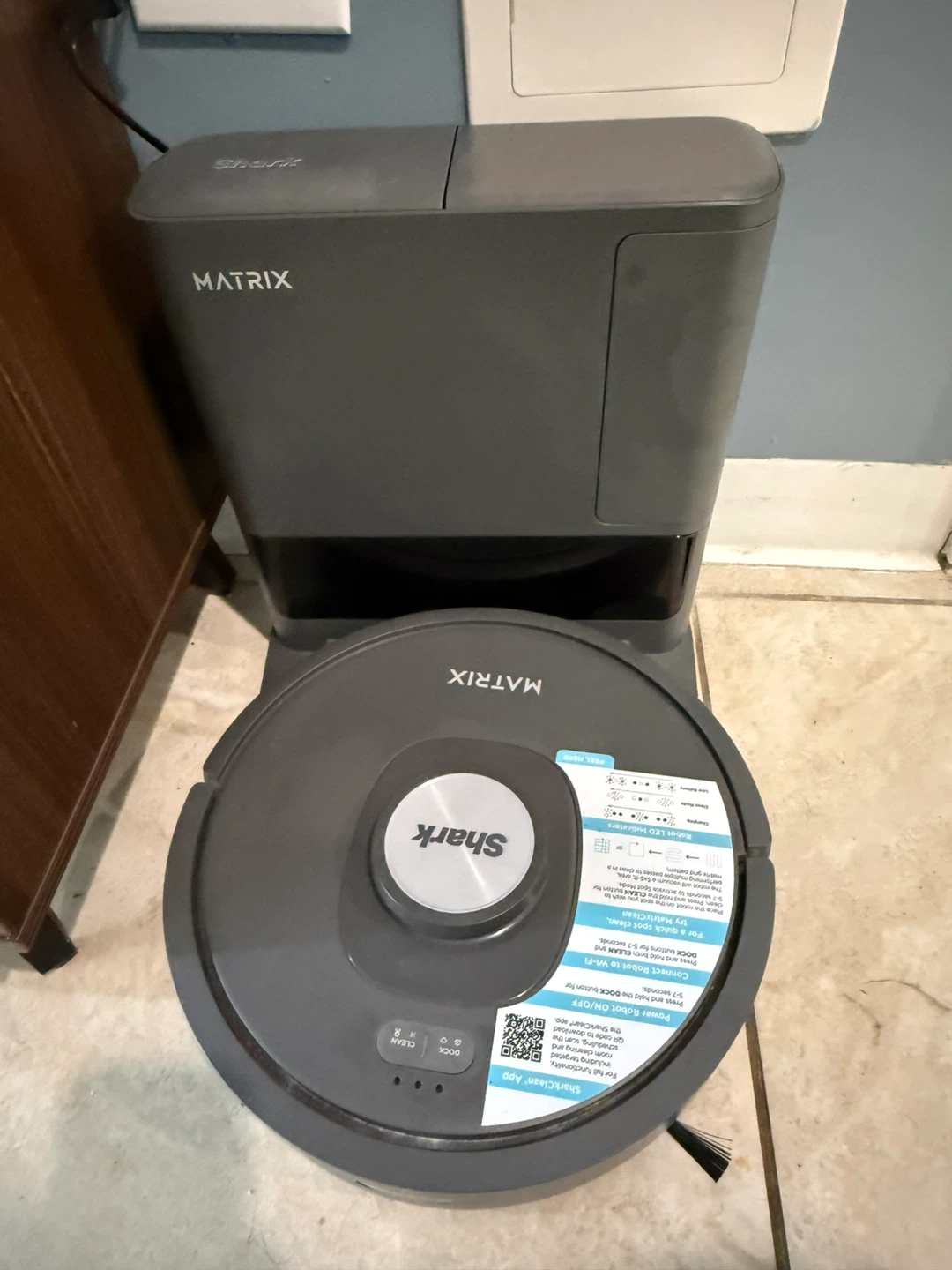 Shark Matrix Self-Empty Robot Vacuum - photo 2