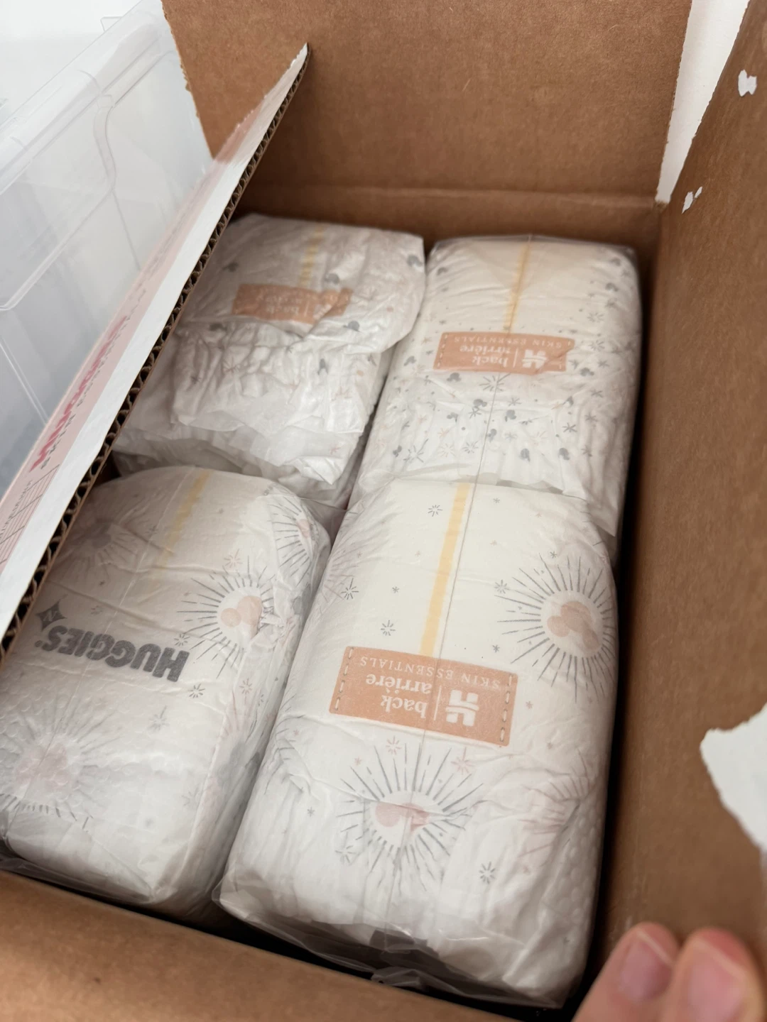 Huggies Skin Essentials + Pampers Swaddlers - photo 2