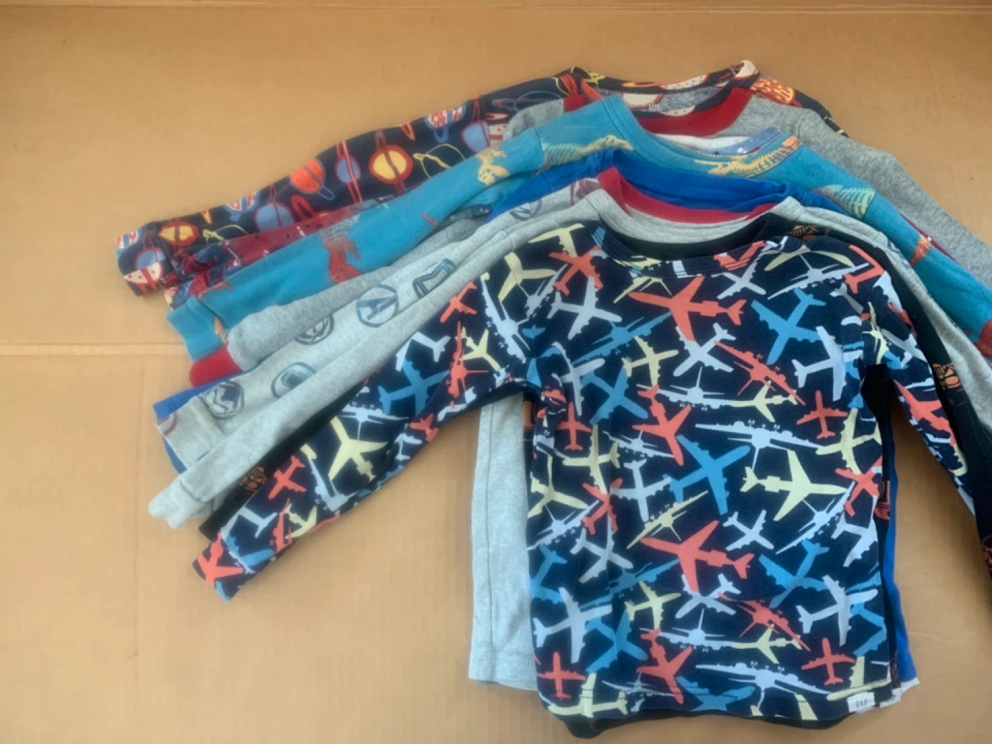 Kids Size 4 Long/Short Sleeve Tops & Pyjama Set Bundle - photo 4
