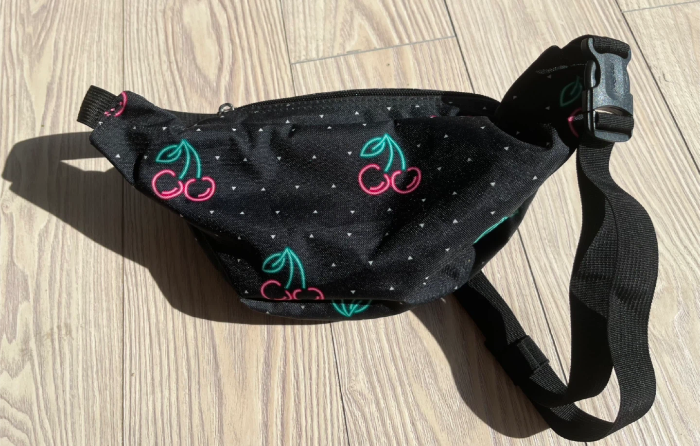 Jansport Fanny Pack - Cherry Print - photo 2