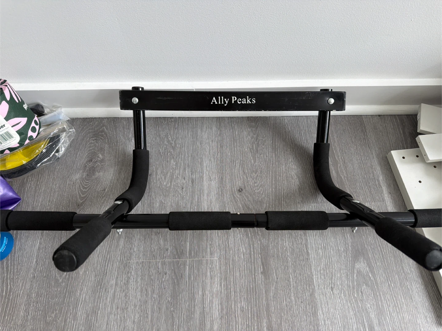 Ally Peaks Doorway Pull Up Bar