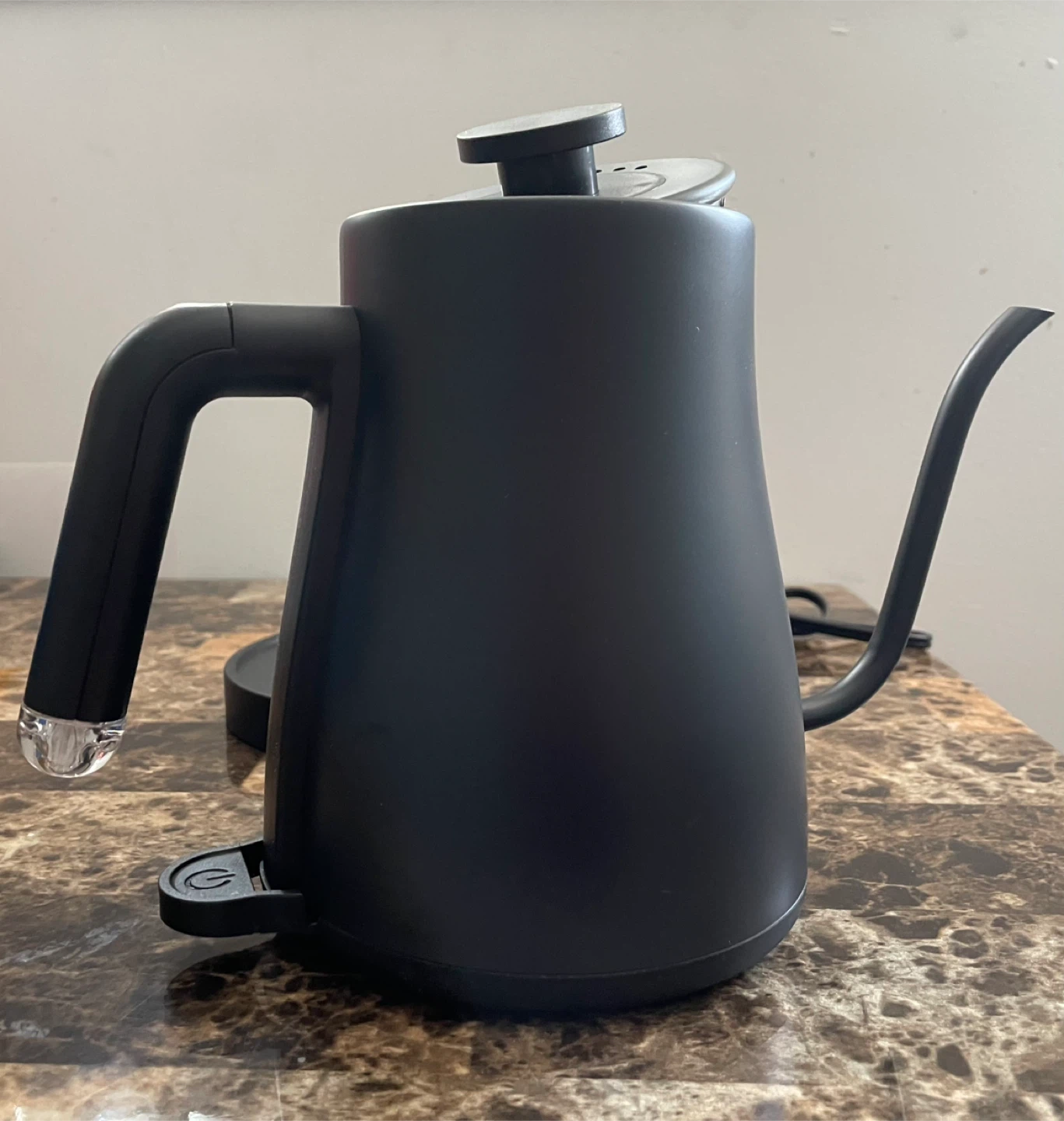 STARIVER Black Gooseneck Electric Kettle