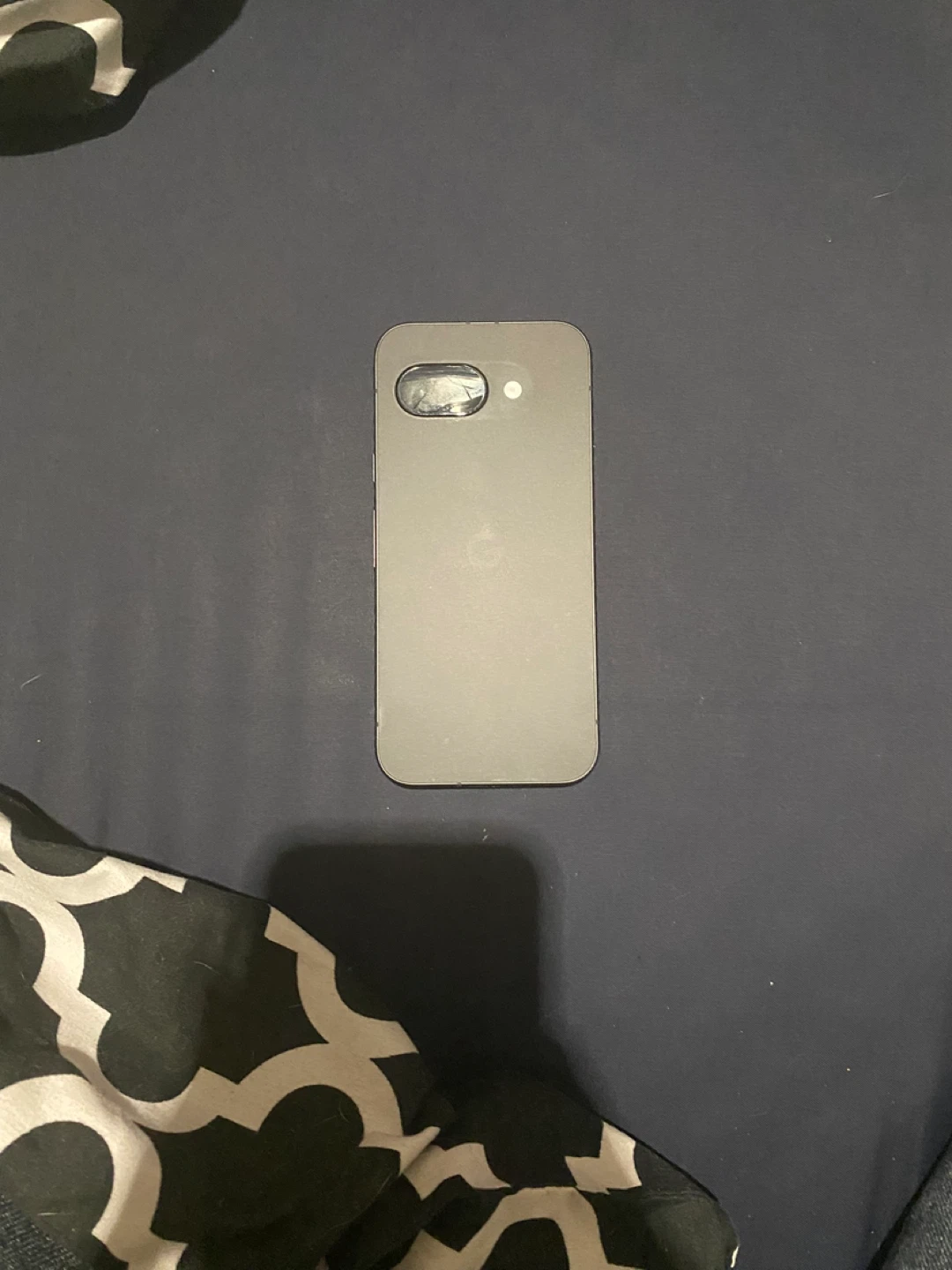 Google Pixel 9 smartphone - photo 3