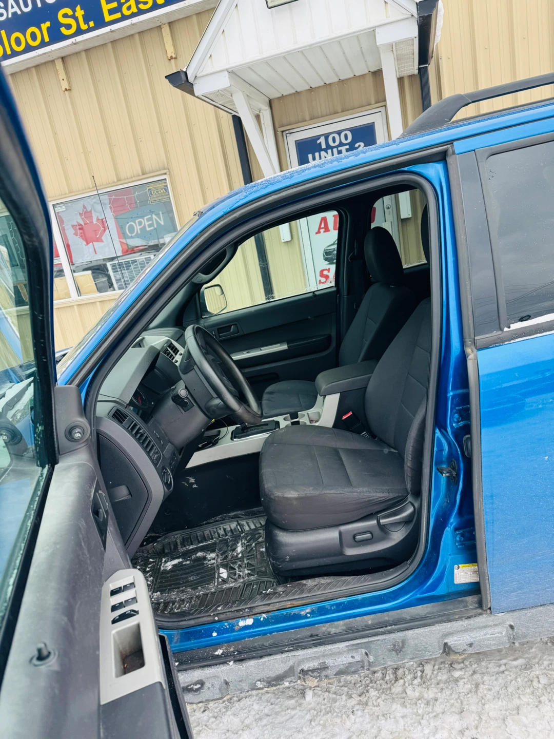Blue Ford Escape SUV - photo 5