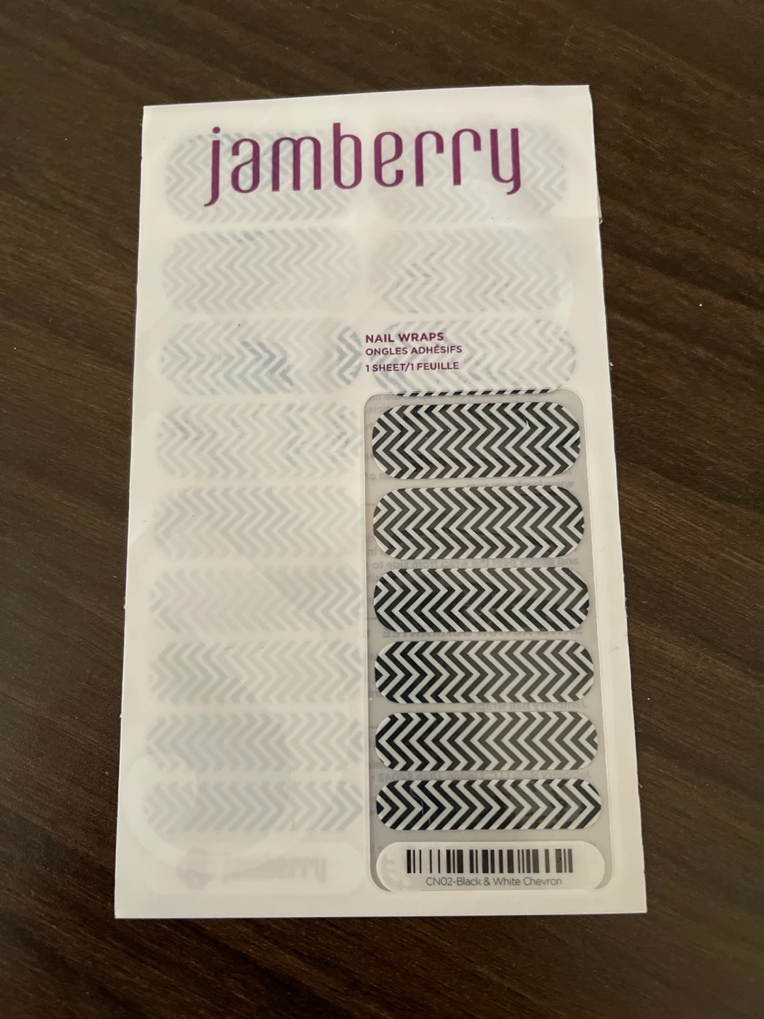 Jamberry Nail Wraps - Black & White Chevron
