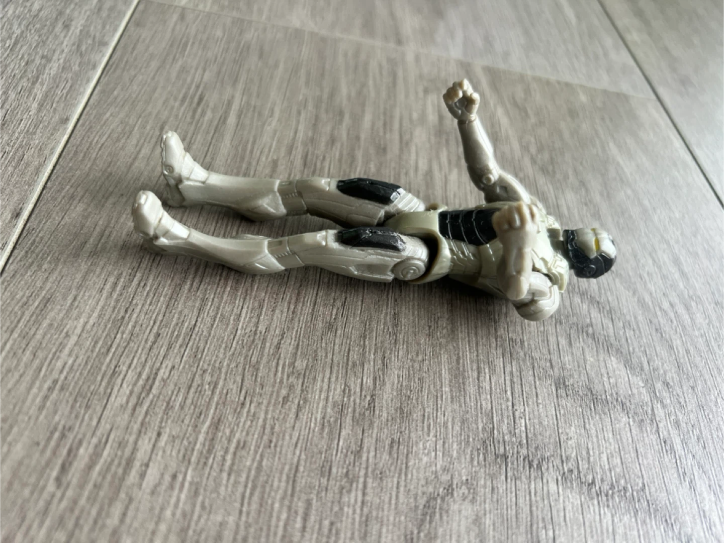 Iron Man Action Figure 🧡 - photo 5