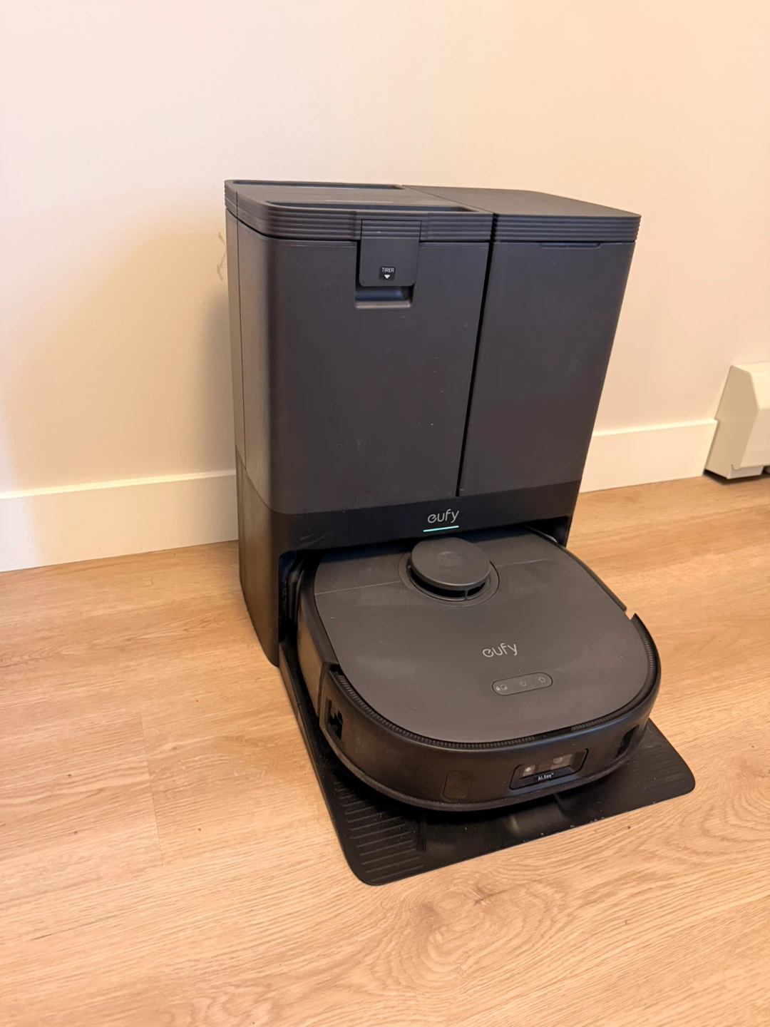 eufy Robot Vacuum and Mop with Self-Emptying Station - photo 5
