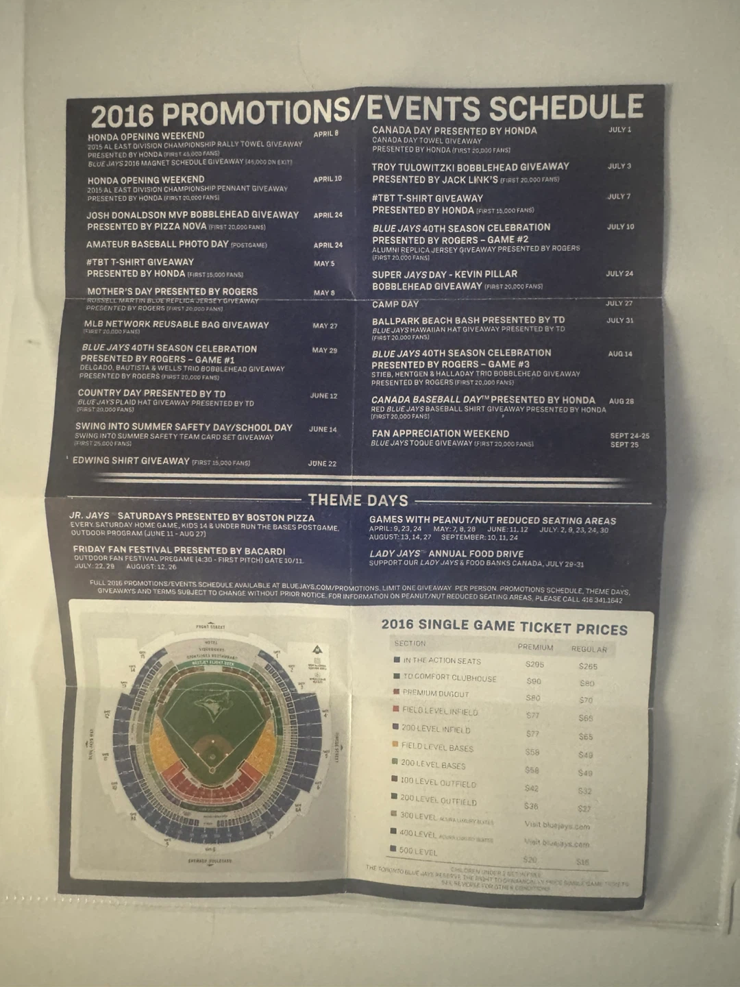 2016 (40th Season) Toronto Blue Jays Season Schedule Booklet - photo 2