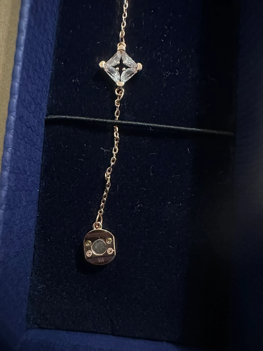 Swarovski Swan Drop Earrings and bracelet  Rose Gold Tone - photo 3