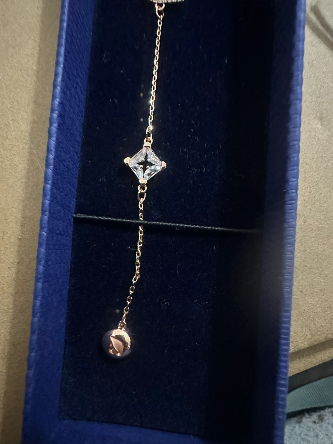 Swarovski Swan Drop Earrings and bracelet  Rose Gold Tone - photo 2