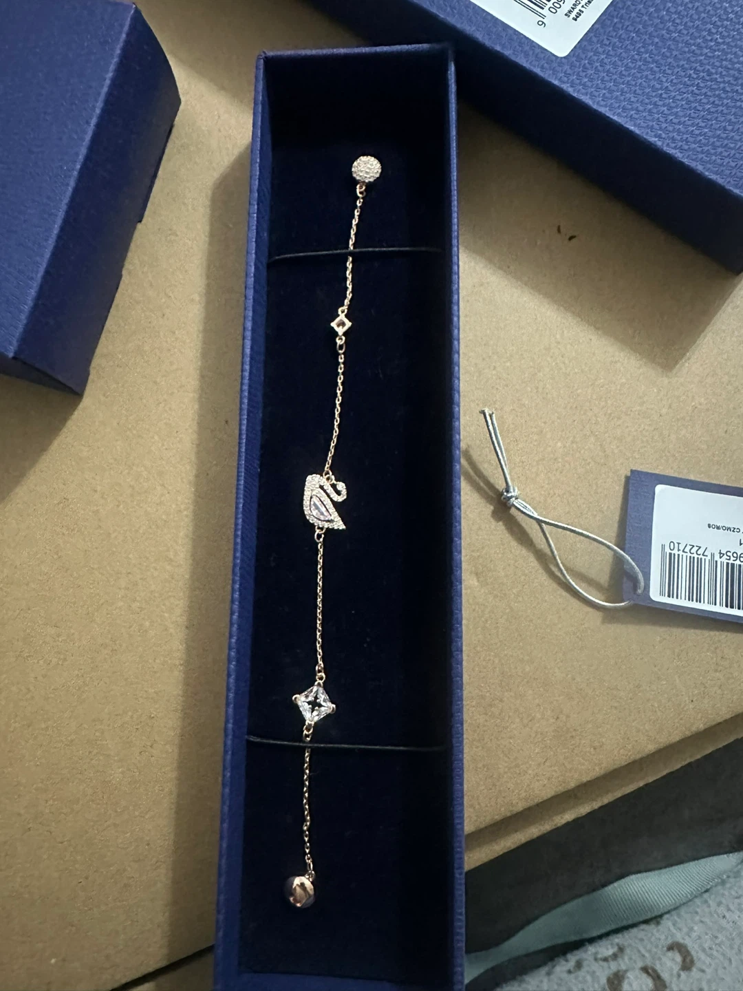 Swarovski Swan Drop Earrings and bracelet  Rose Gold Tone - photo 5