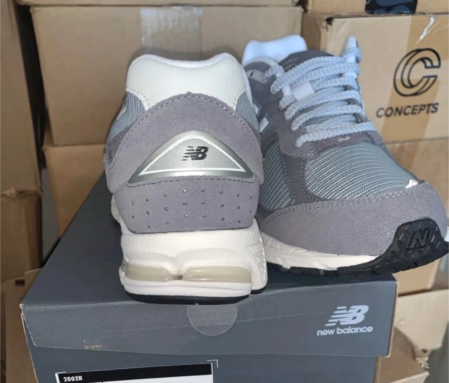 New Balance 2002R Grey Running Shoes - photo 4