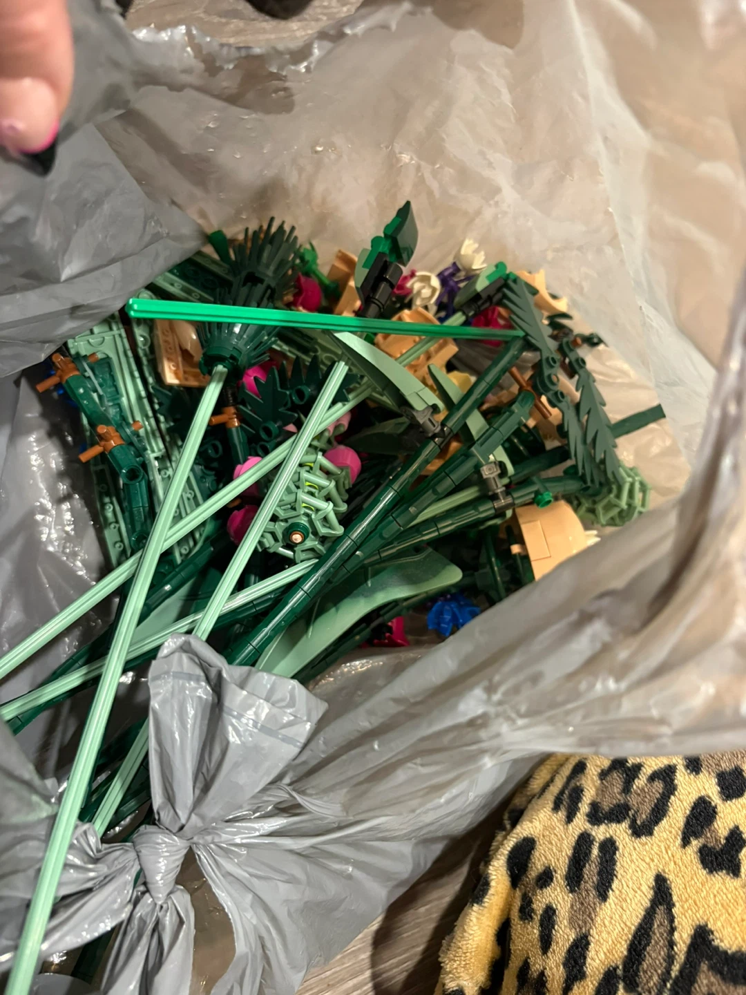 LEGO Flower Bouquet Set - photo 3