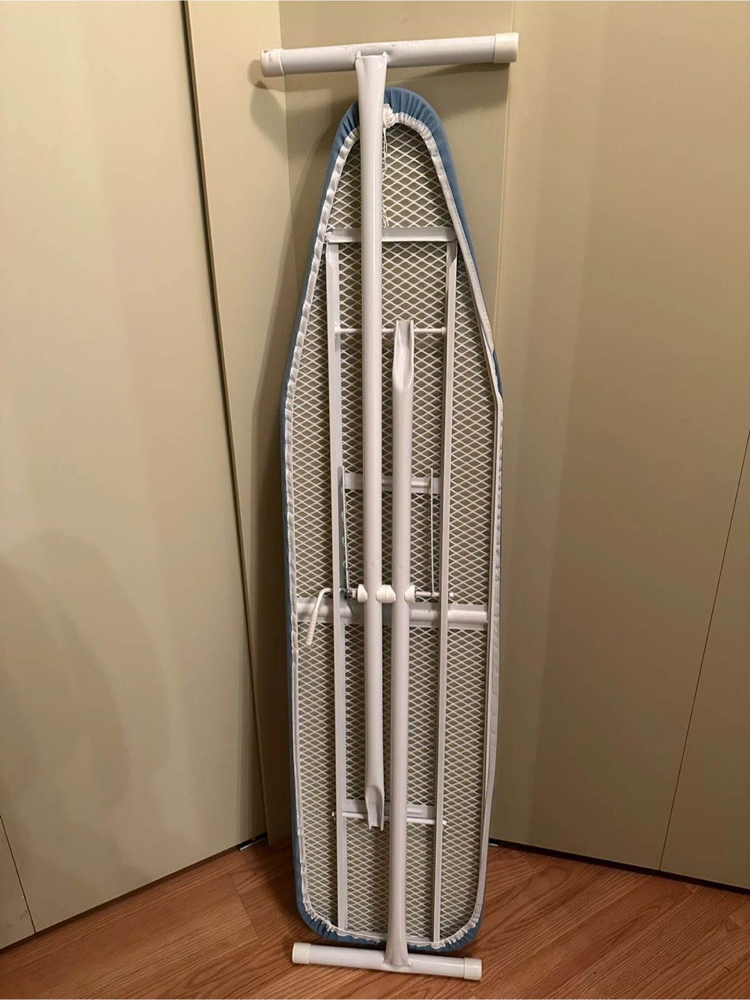 Iron and ironing board for sale - photo 4